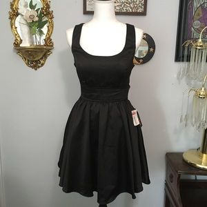 00s Vintage Dead Stock Teeze Me Black Satin Open Back Mini Tulle Dress 5/6